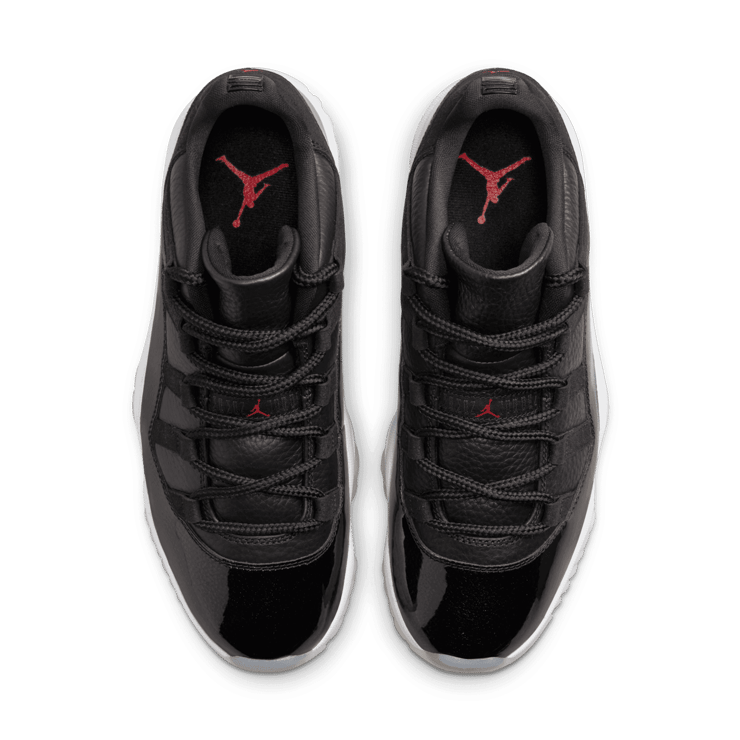 Jordan 11 Low 72-10 Angle 1