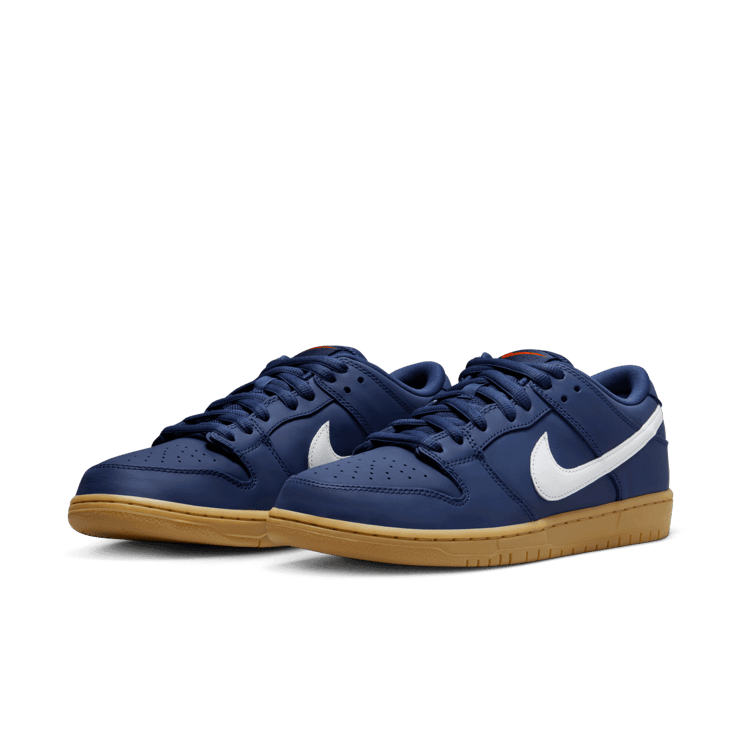 Nike SB Dunk Low Navy Gum Angle 2