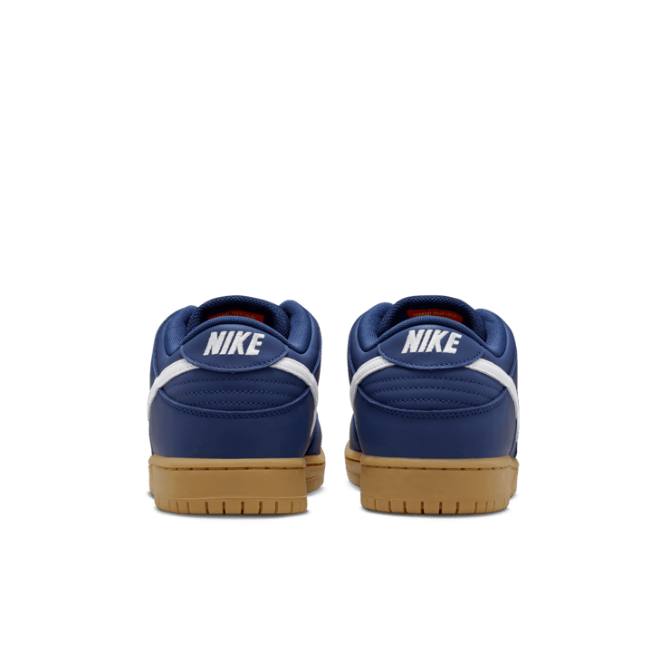 Nike SB Dunk Low Navy Gum Angle 3