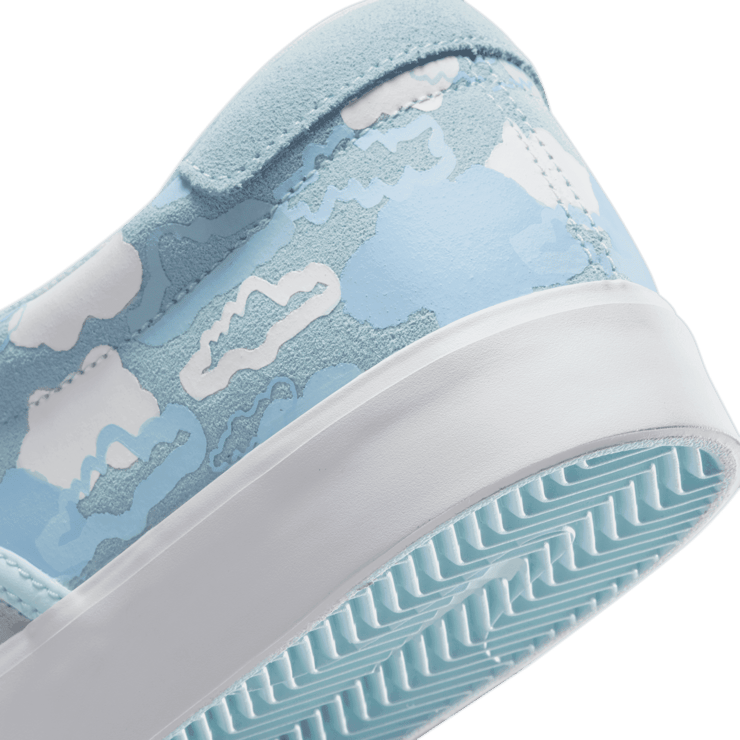 Nike Zoom Verona SB Rayssa Leal Cloud Angle 5