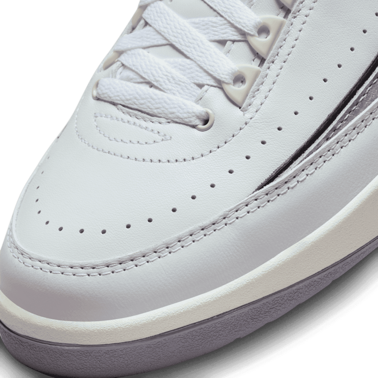 Air Jordan 2 Retro Python Angle 4