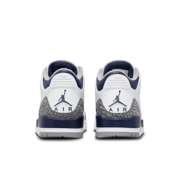 Air Jordan 3 Retro White Midnight Navy Angle 3