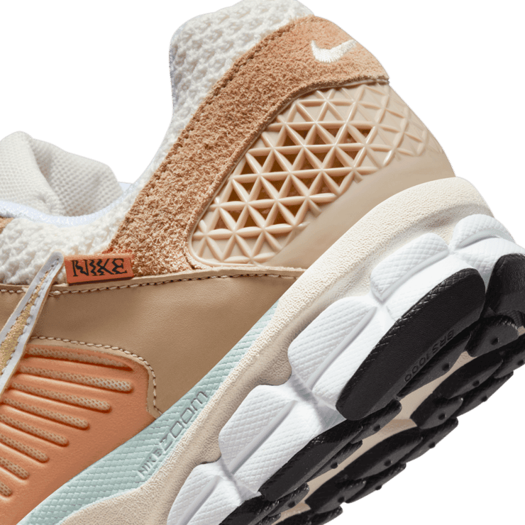 Nike Zoom Vomero 5 Have A Nike Day Angle 5