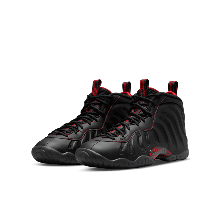 Nike Little Posite One Bred (GS) Angle 2