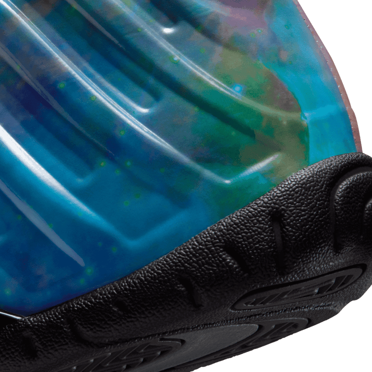 Nike Air Foamposite One Big Bang (GS) Angle 5