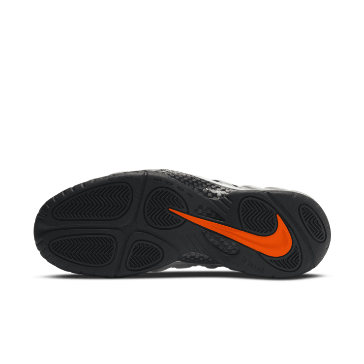 Nike Air Foamposite One Halloween (2020) Angle 0