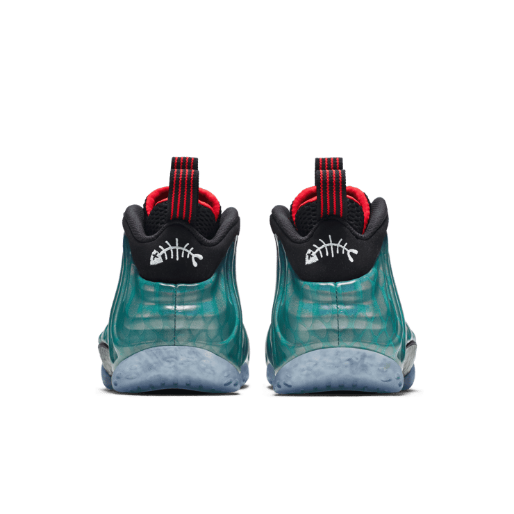 Nike Air Foamposite One Gone Fishing Angle 3