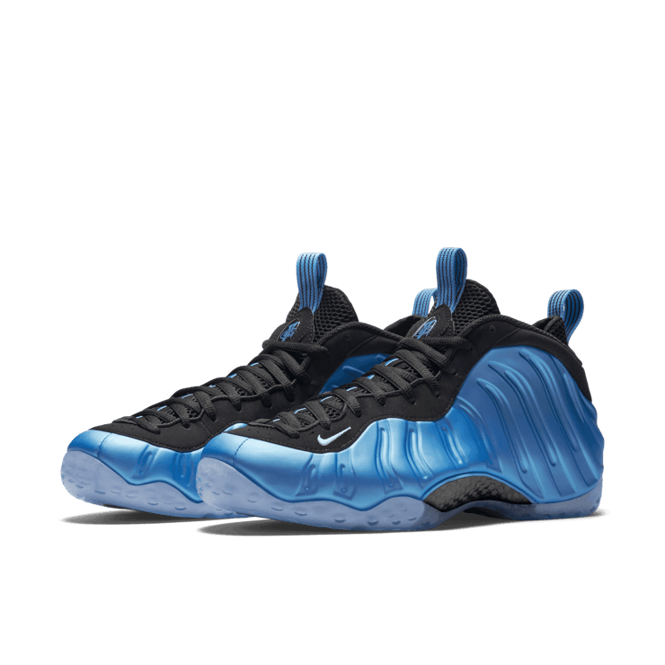 Nike Air Foamposite One University Blue Angle 2