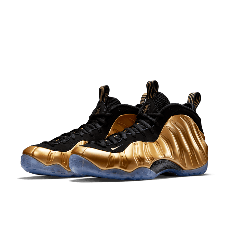 Nike Air Foamposite One Metallic Gold Angle 2