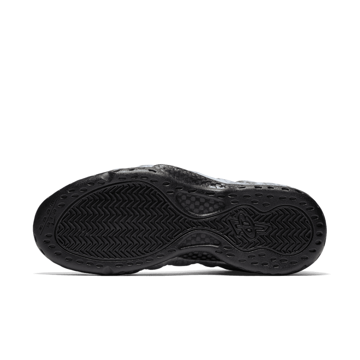 Nike Air Foamposite One Abalone Angle 0