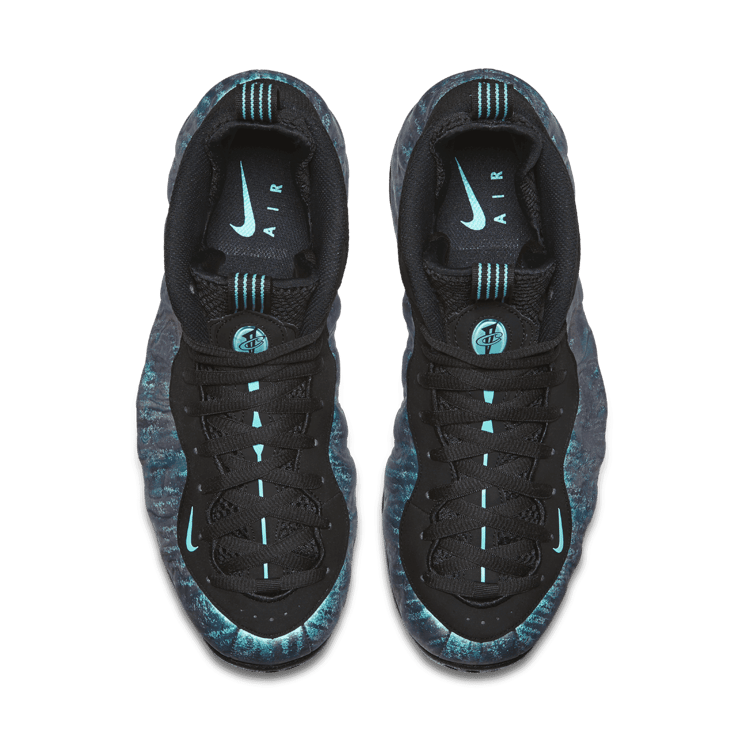 Nike Air Foamposite One Abalone Angle 1