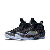 Nike Air Foamposite One Hologram Angle 2