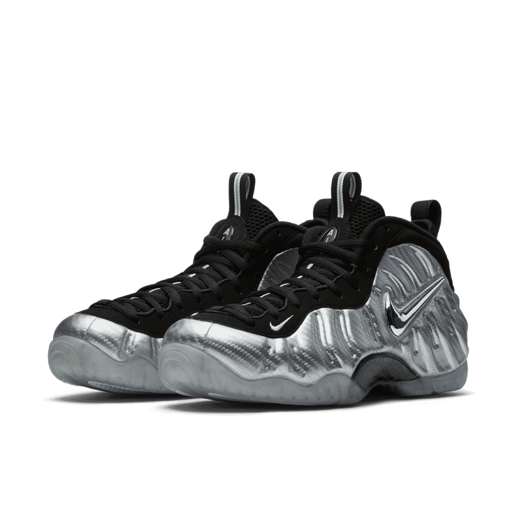 Nike Air Foamposite Pro Silver Surfer Angle 2
