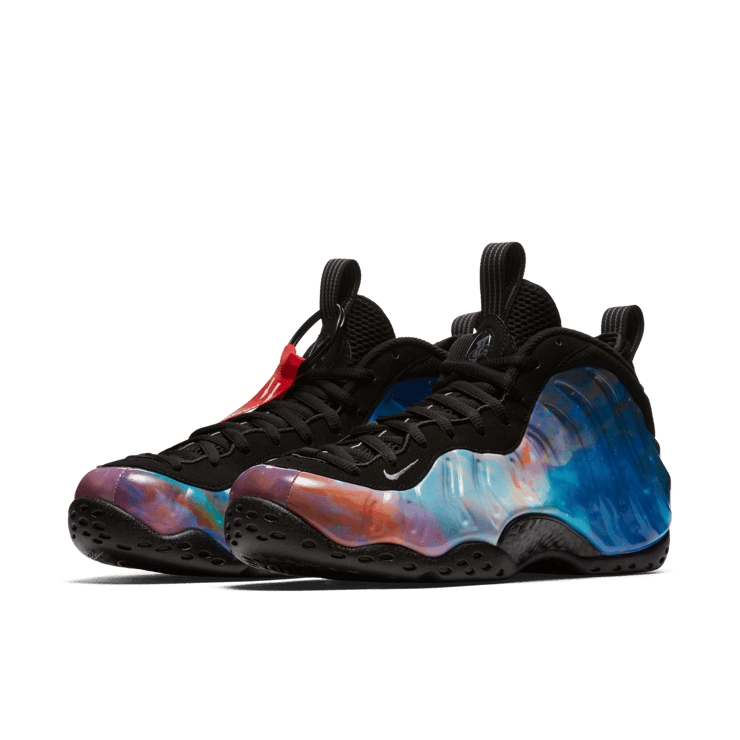 Nike Air Foamposite One Big Bang Angle 4
