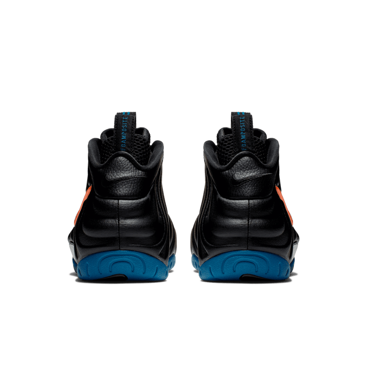 Nike Air Foamposite Pro Knicks Angle 3