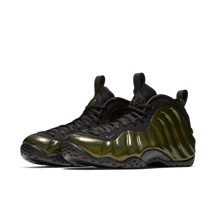 Nike Air Foamposite One Legion Green Angle 2