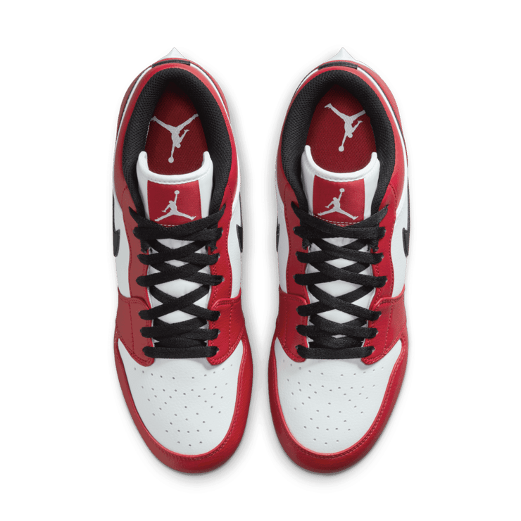 Air Jordan 1 Low TD Cleat Chicago (2023) Angle 1