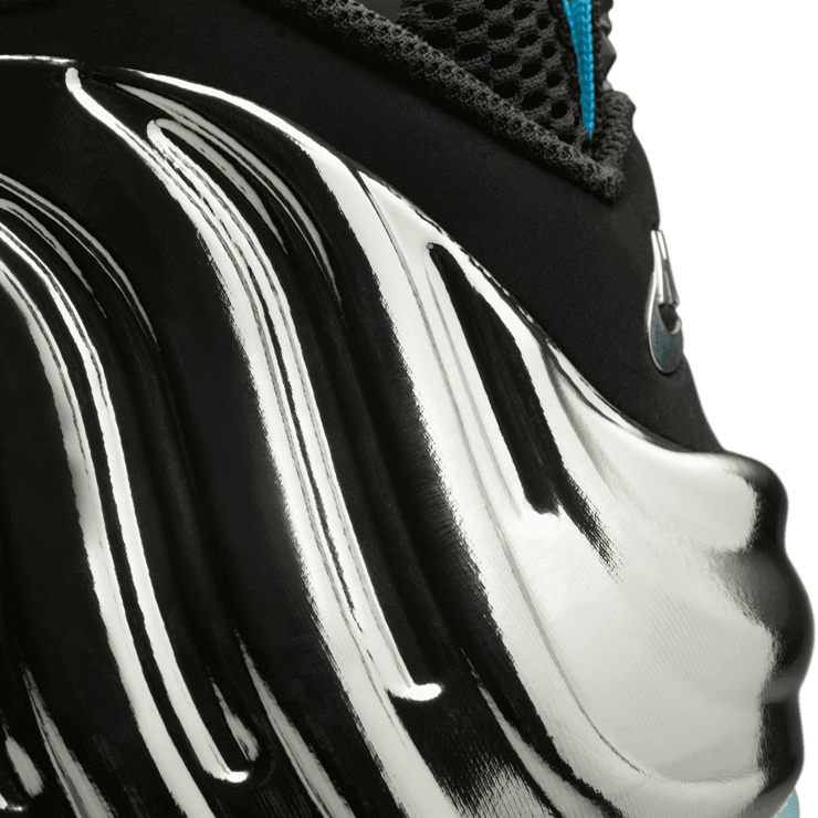 Nike Air Foamposite One Chromeposite 744306 001 Raffles Where to Buy