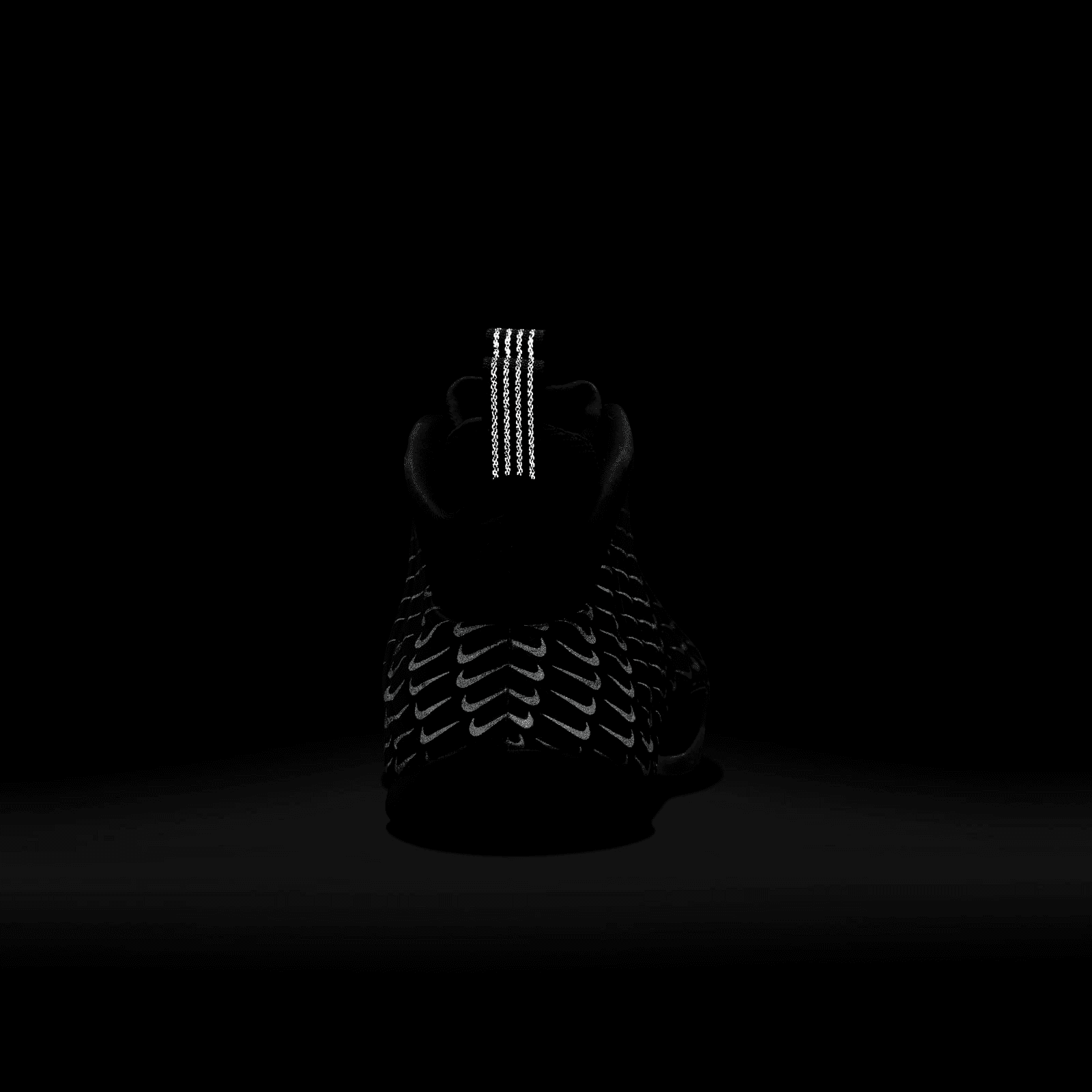 nike air foamposite one swoosh