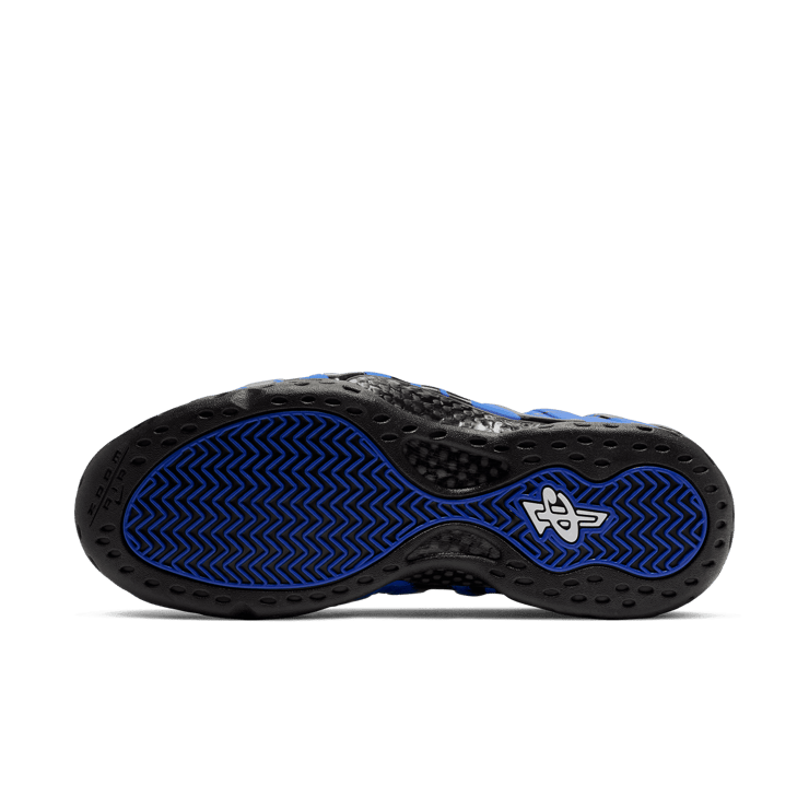 Nike Air Foamposite One Memphis Tigers Angle 0