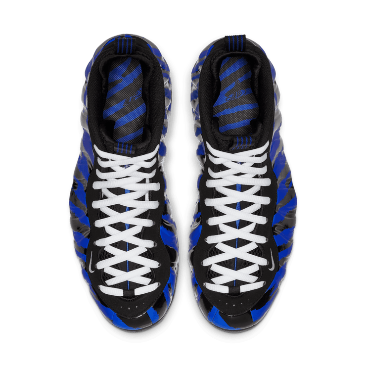 Nike Air Foamposite One Memphis Tigers Angle 1