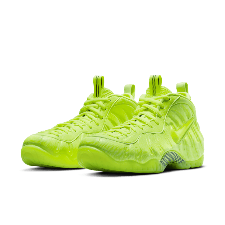 Nike Air Foamposite Pro Volt Angle 2