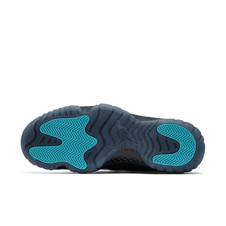 Air Jordan 11 Retro Gamma Blue Angle 0