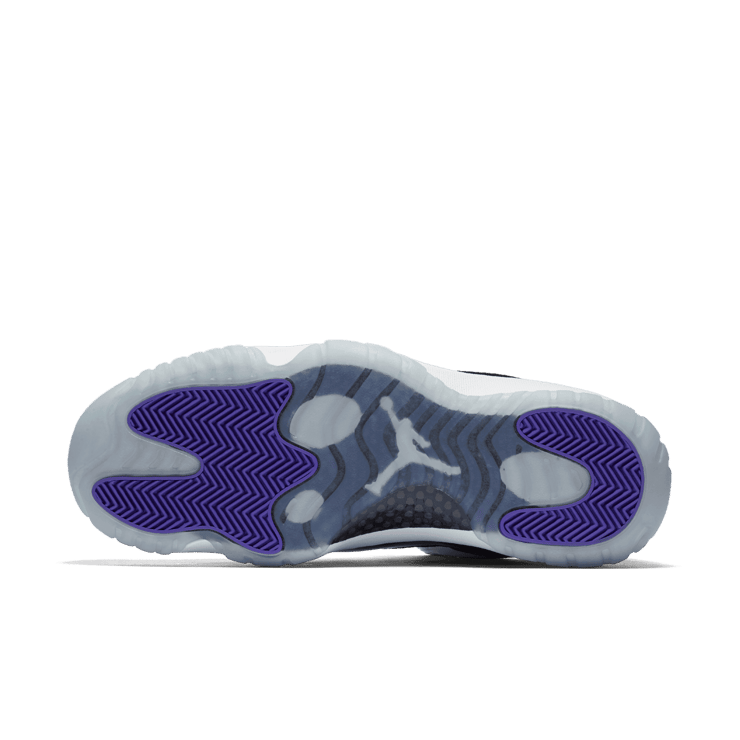 Air Jordan 11 Retro Low Concord Angle 0