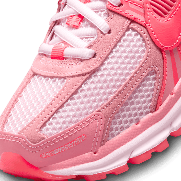 Nike Zoom Vomero 5 Barbie Pink (W) Angle 4