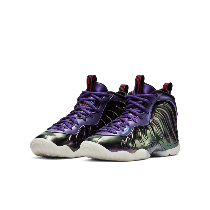 Nike Air Foamposite One Iridescent Purple (GS) Angle 2