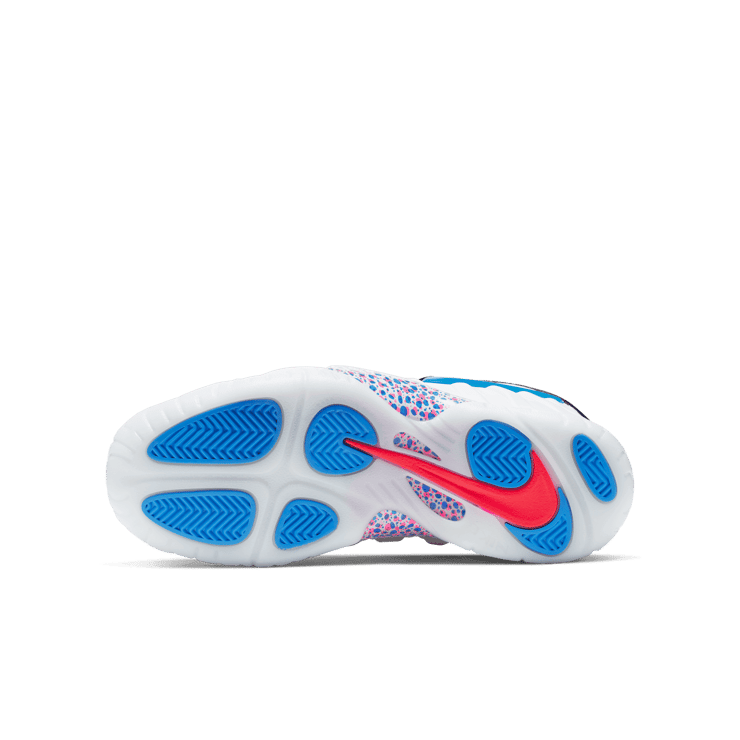 Nike Air Foamposite Pro 3D (GS) Angle 0