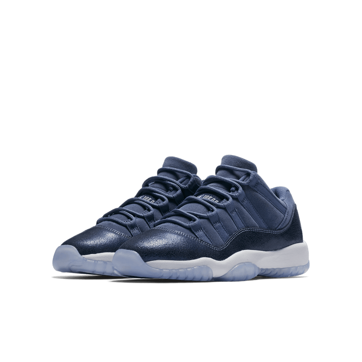 Air Jordan 11 Retro Low Blue Moon (GS) Angle 2