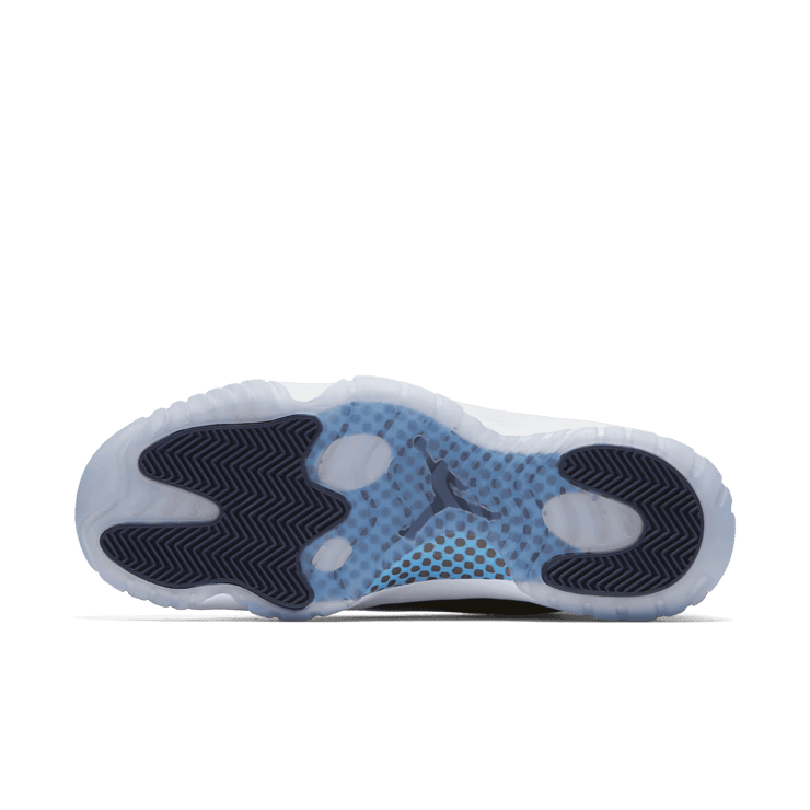 Air Jordan 11 Retro UNC Win Like 82 Angle 0