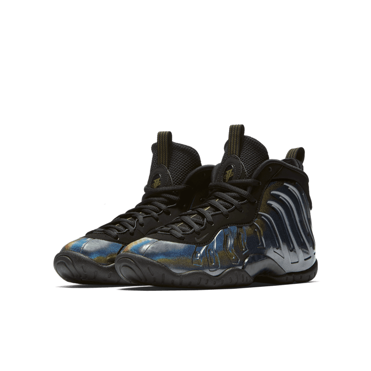 Nike Air Foamposite One Legion Green (GS) Angle 2