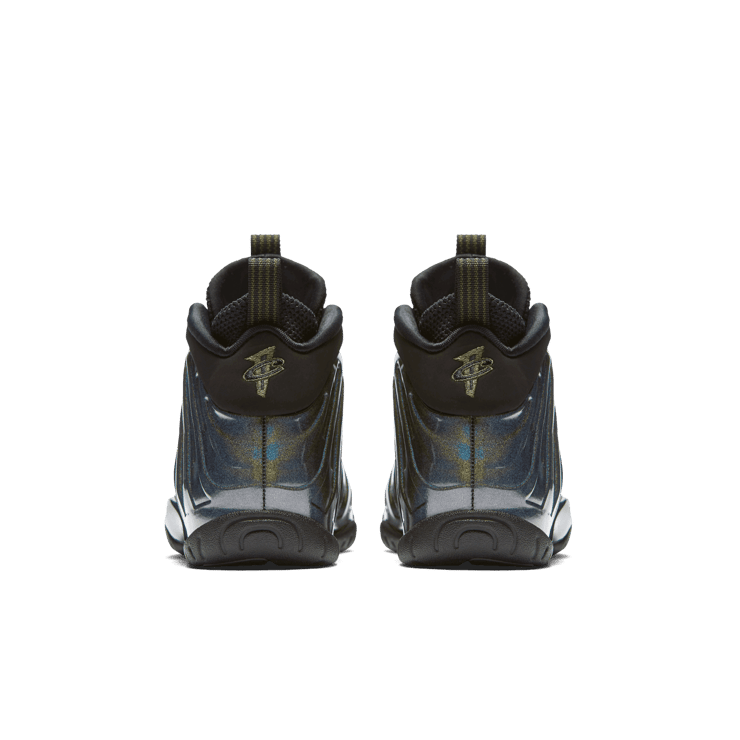 Nike Air Foamposite One Legion Green (GS) Angle 3