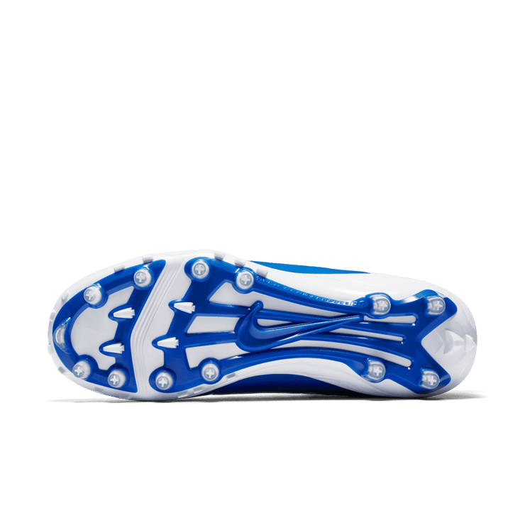 Air Jordan 11 Retro Low Cleat White Royal Angle 0