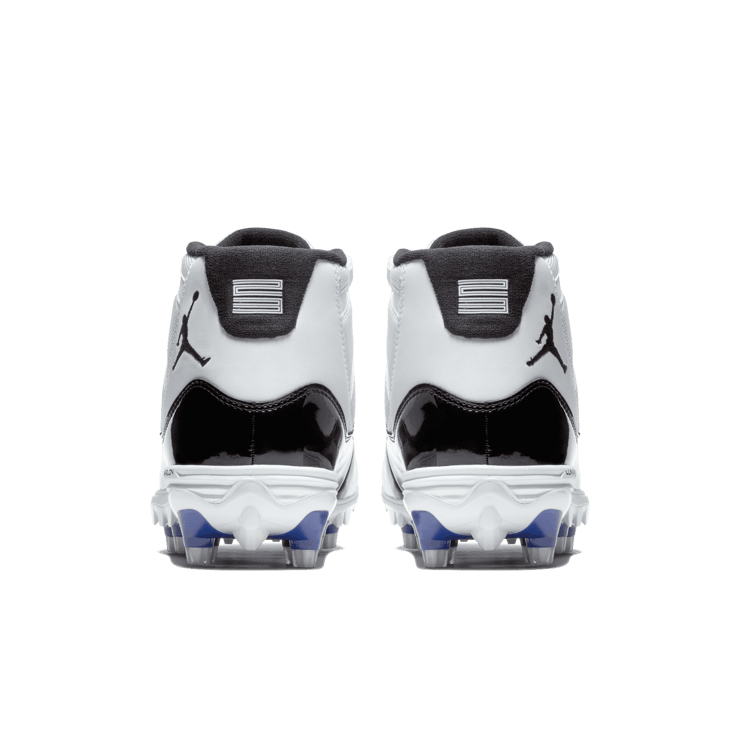 Air Jordan 11 Retro Cleat Concord Angle 3