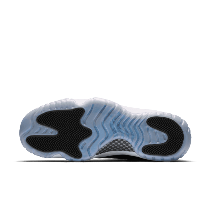 Air Jordan 11 Retro Low Iridescent Angle 0