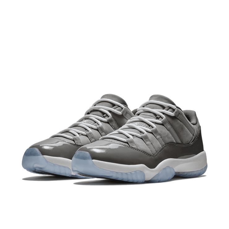 Air Jordan 11 Retro Low Cool Grey Angle 2