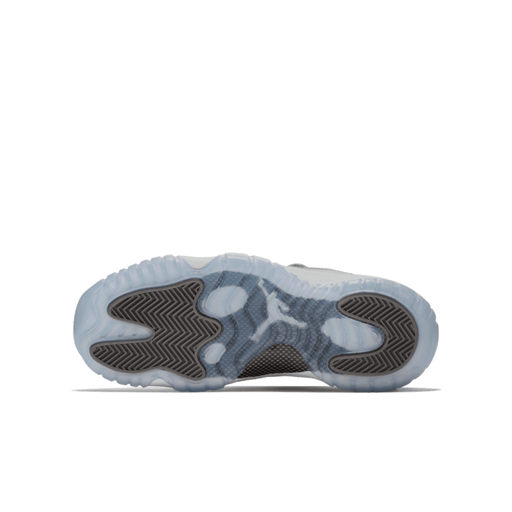 Air Jordan 11 Retro Low Cool Grey (GS) Angle 0