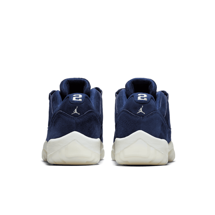 Air jordan 11 jeter for sale sales