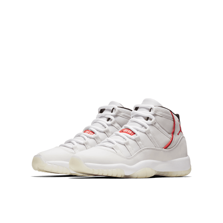 Air Jordan 11 Retro Platinum Tint (GS) Angle 2