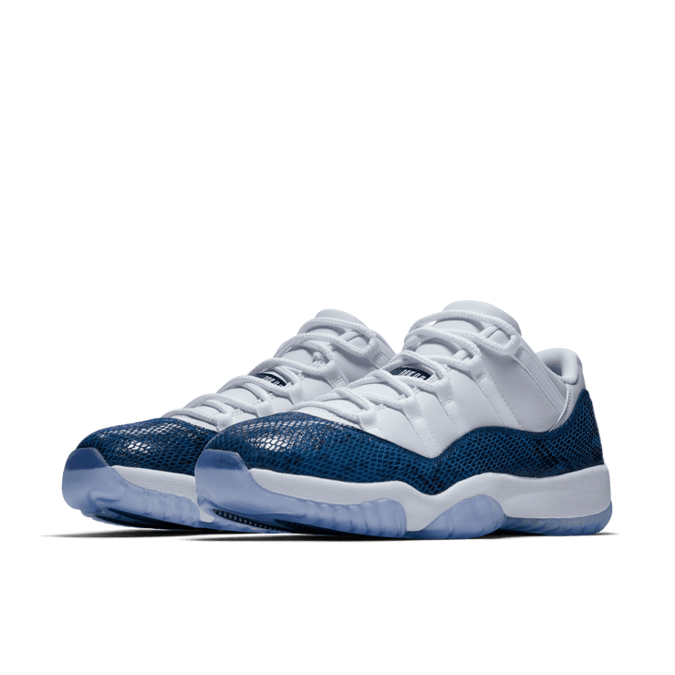 Air Jordan 11 Retro Low Snake Navy (2019) Angle 2