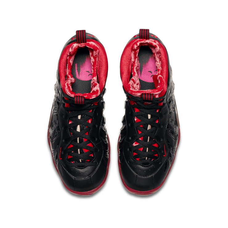 Air Nike Foamposite One Dracula (GS) Angle 1