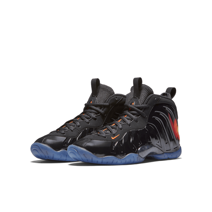 Nike Air Foamposite One Halloween (GS) Angle 2