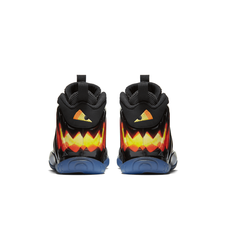 Nike Air Foamposite One Halloween (GS) Angle 3