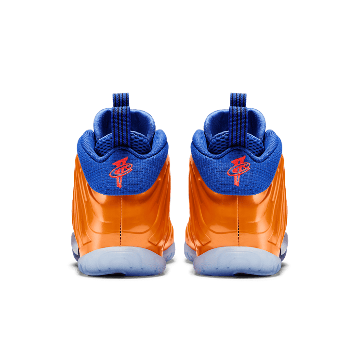 Nike Air Foamposite One Knicks (GS) Angle 3