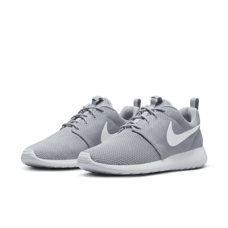 Nike Roshe One Wolf Grey White Angle 2