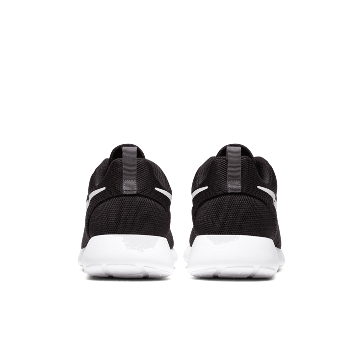 Nike Roshe One Black White (W) Angle 3