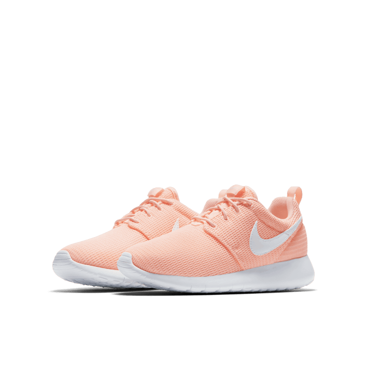 Nike Roshe One Crimson Tint White (GS) Angle 2